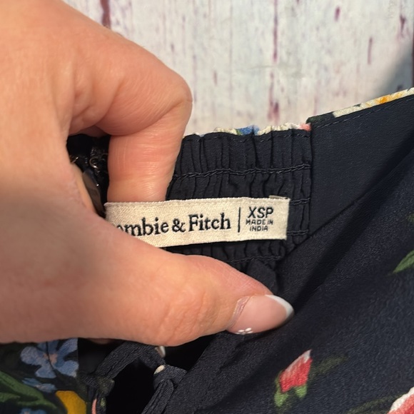 Abercrombie & Fitch Navy Floral Mini Dress - Picture 6 of 9